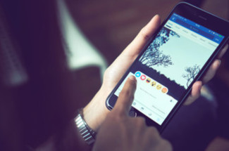Display and Retargeting Ads
